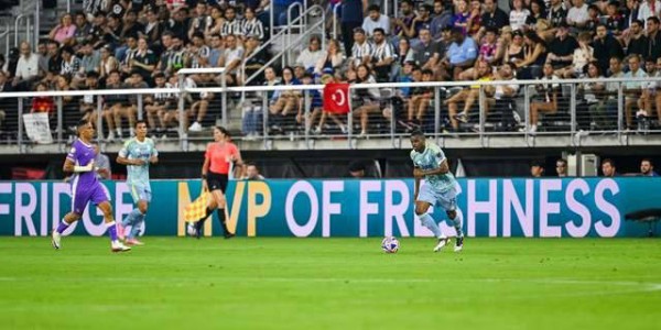 尤文世俱杯首战5-0完胜！小孔塞桑梅开二度，球迷赞誉有加