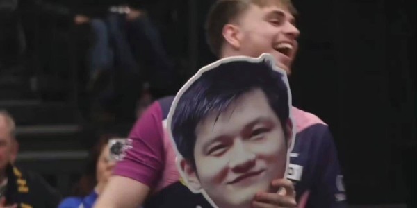 樊振东一人输两分，竟是队友莫雷加德故意要求他输球