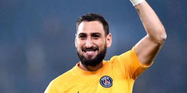 大巴黎巨星自主宣布离队，瓜迪奥拉欣赏并承诺顶级薪水